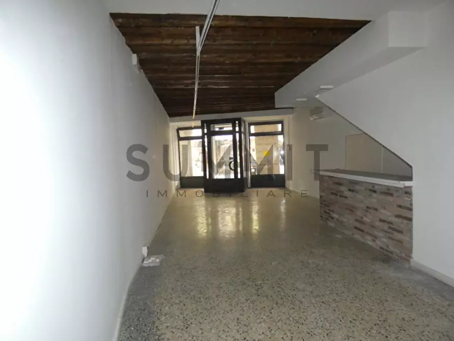negozio in affitto a Schio