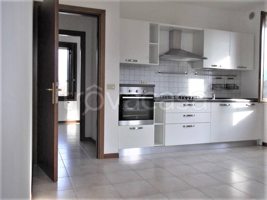 appartamento in affitto a Schio in zona Magrè