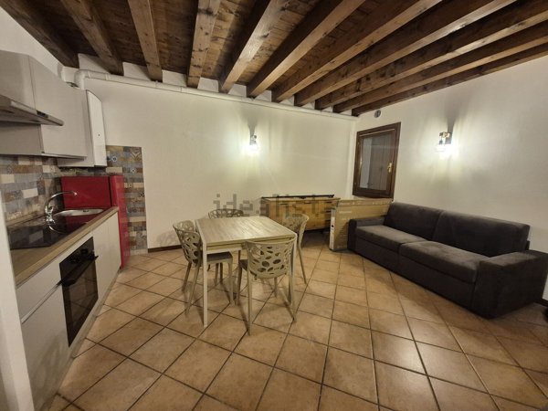 appartamento in affitto a Schio