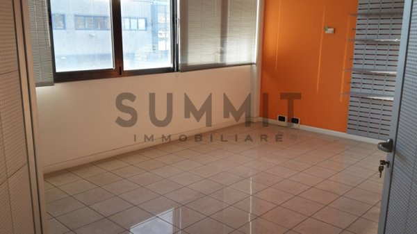 ufficio in affitto a Schio in zona Vegri