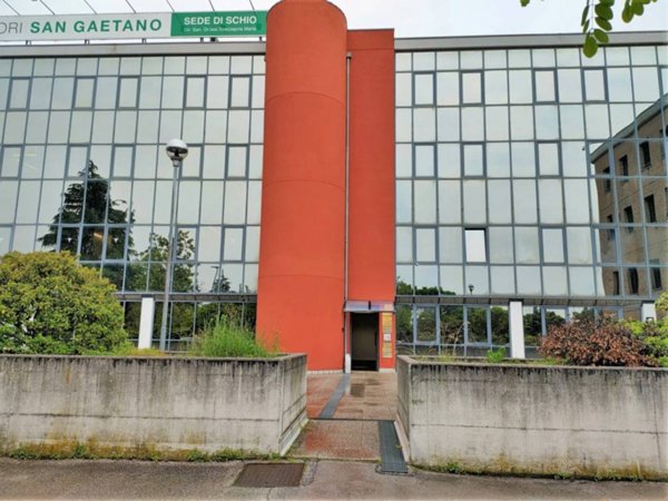 ufficio in affitto a Schio in zona Vegri