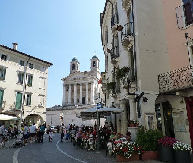 negozio in affitto a Schio