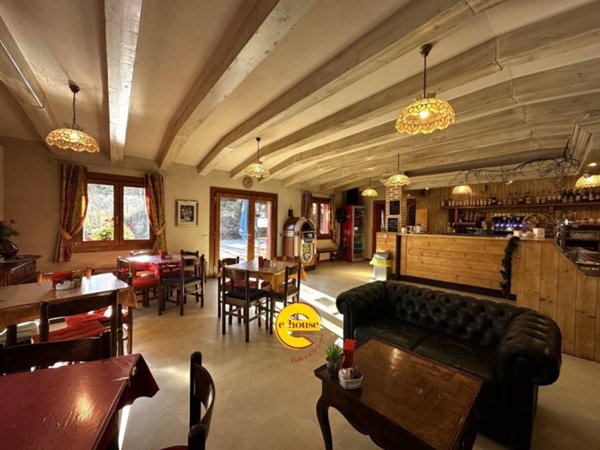 negozio in affitto a Solagna