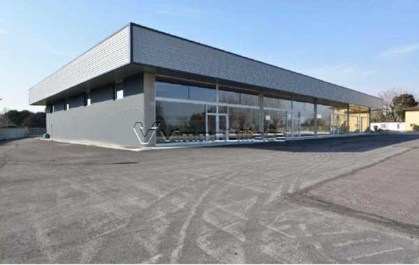 locale commerciale in affitto a Sossano