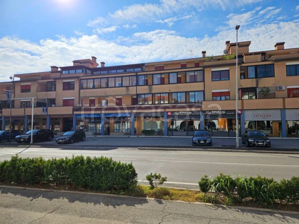 appartamento in affitto a Tezze sul Brenta in zona Belvedere