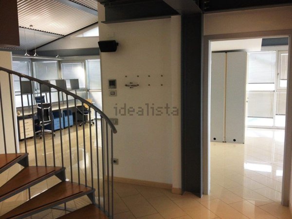 ufficio in affitto a Tezze sul Brenta in zona Belvedere