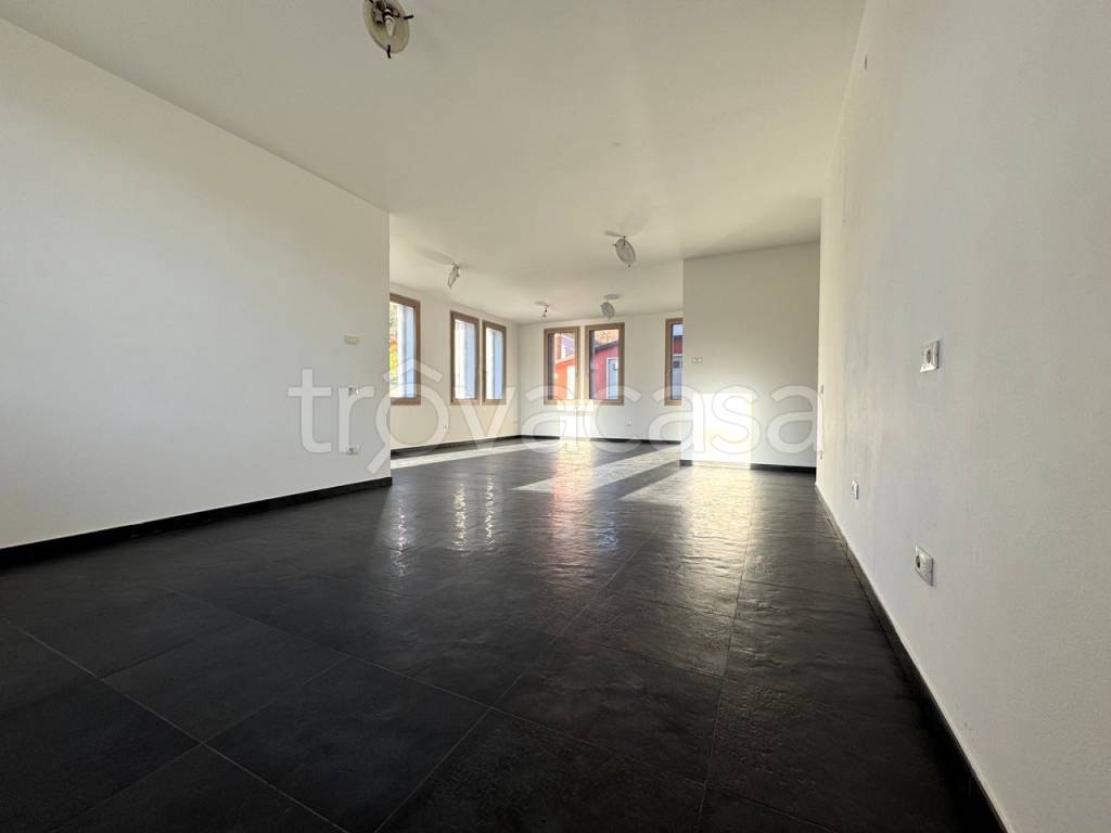 monolocale in affitto a Thiene