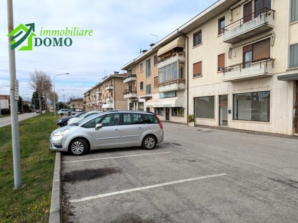negozio in affitto a Thiene