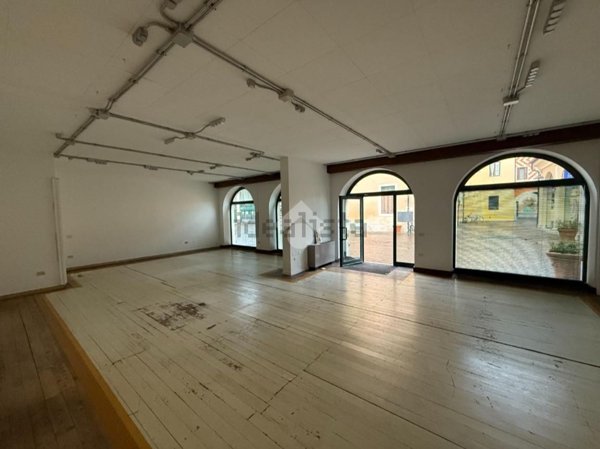 negozio in affitto a Thiene