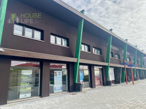 locale commerciale in affitto a Thiene