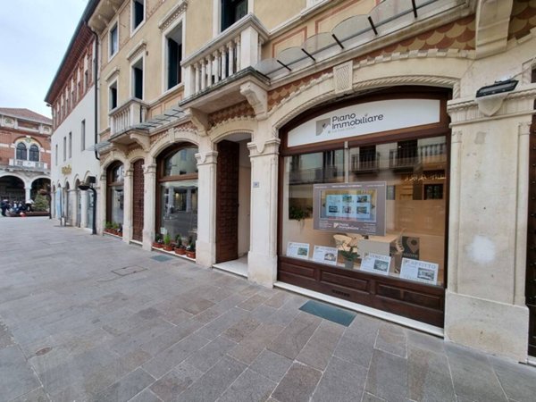negozio in affitto a Thiene
