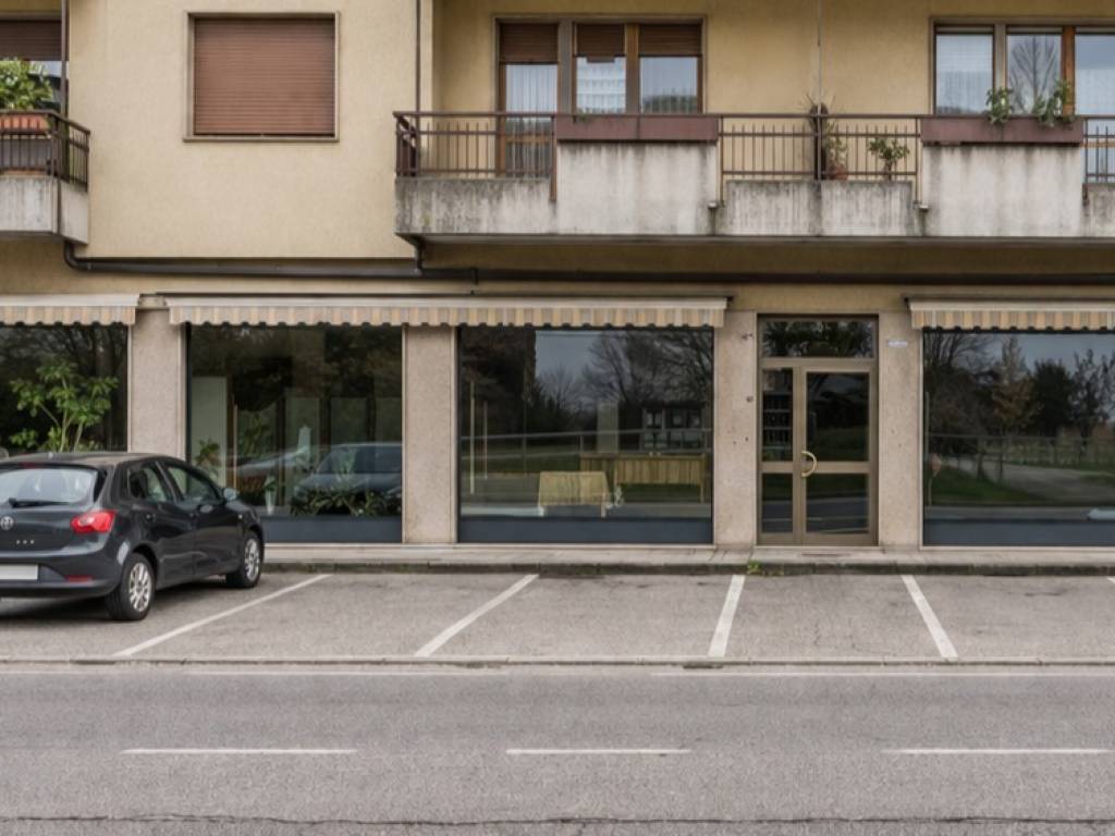 negozio in affitto a Thiene