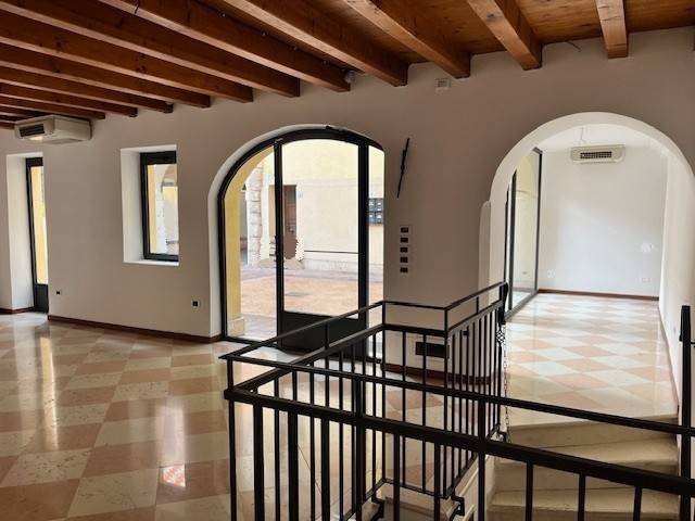 negozio in affitto a Thiene