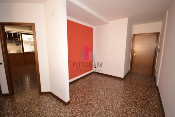 ufficio in affitto a Torri di Quartesolo