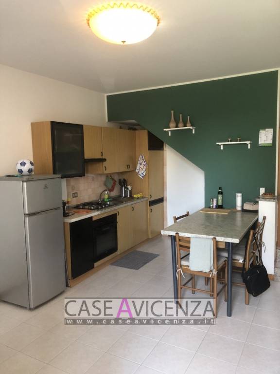 appartamento in affitto a Torri di Quartesolo in zona Marola