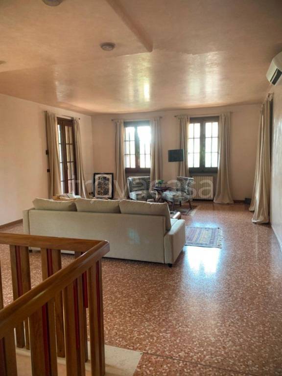 casa indipendente in affitto a Torri di Quartesolo in zona Marola