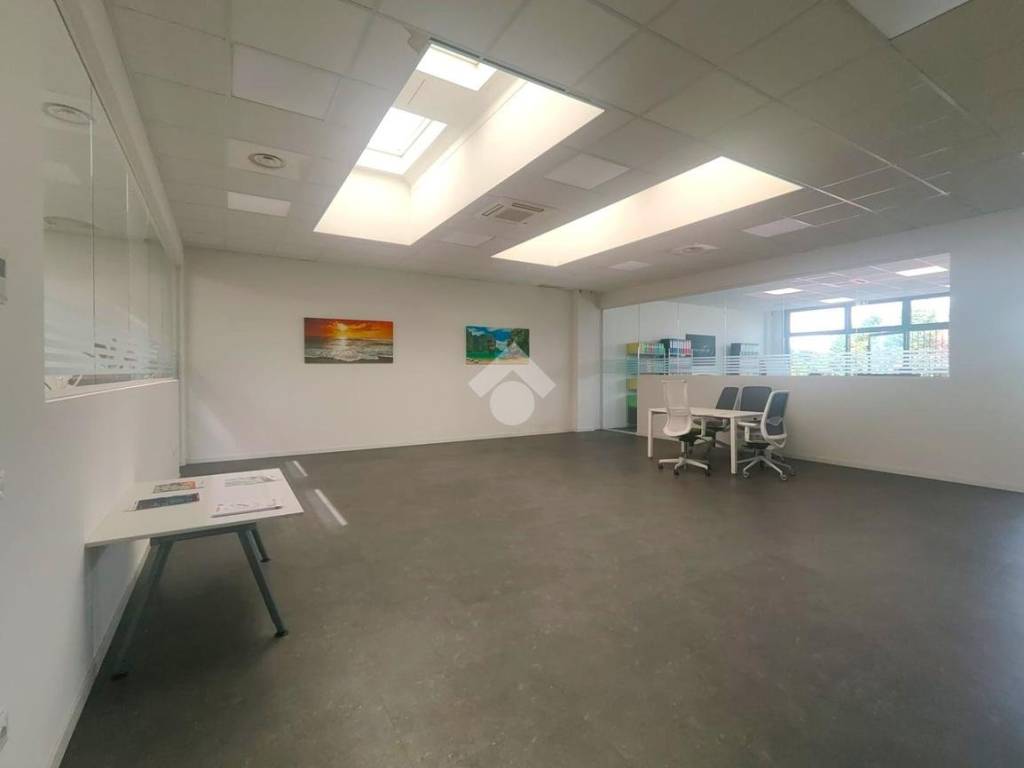 ufficio in affitto a Torri di Quartesolo