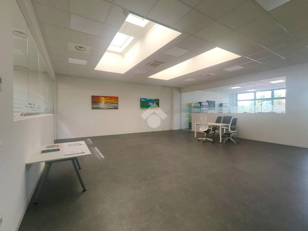 ufficio in affitto a Torri di Quartesolo