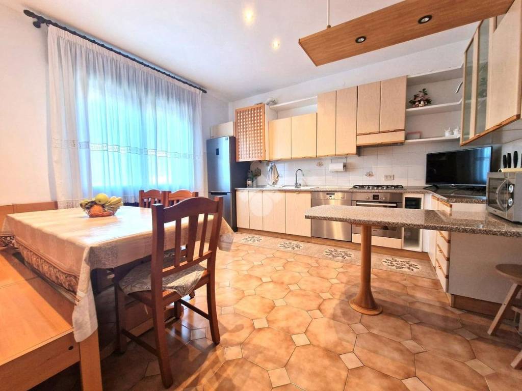 appartamento in affitto a Torri di Quartesolo in zona Marola