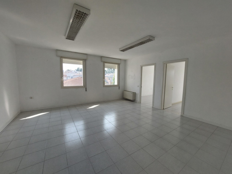 ufficio in affitto a Torri di Quartesolo