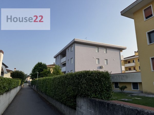 appartamento in affitto a Torri di Quartesolo in zona Marola