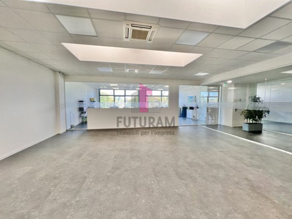 ufficio in affitto a Torri di Quartesolo