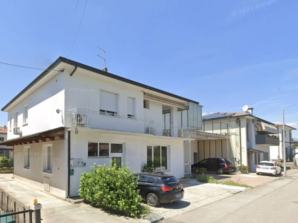 negozio in affitto a Torri di Quartesolo in zona Lerino