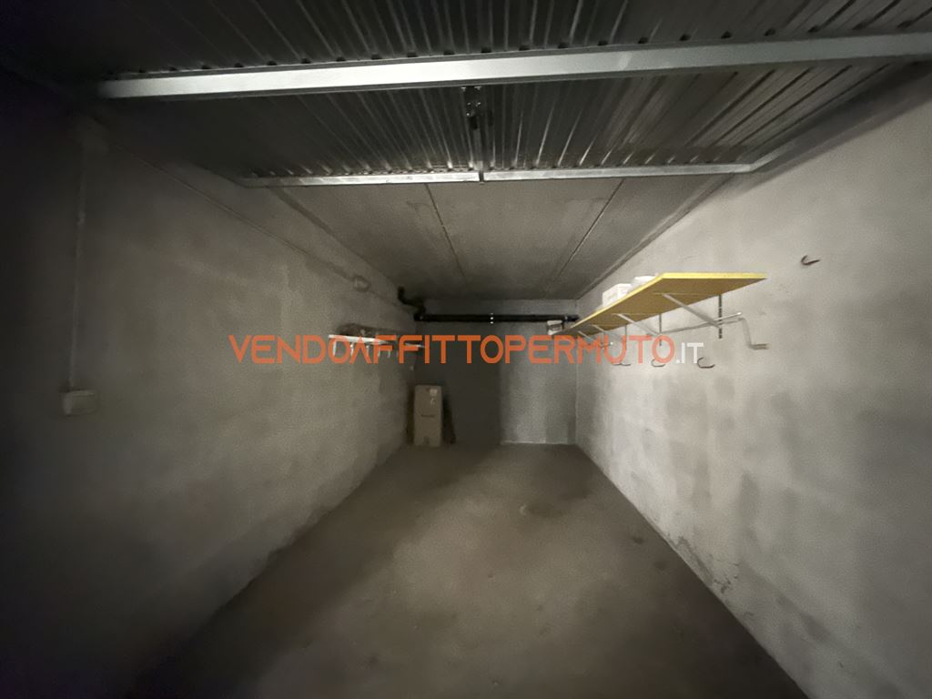 negozio in affitto a Torri di Quartesolo