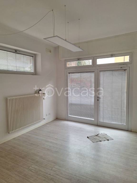 ufficio in affitto a Trissino