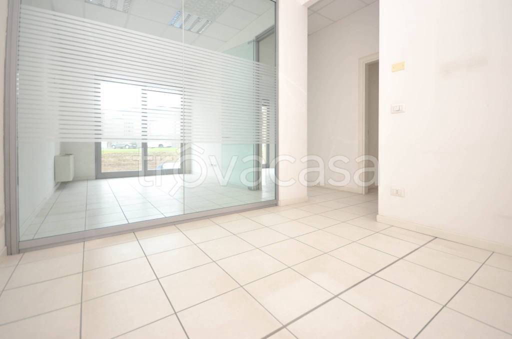 ufficio in affitto a Trissino
