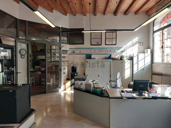 capannone in affitto a Valdagno