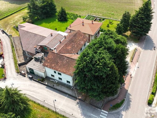 negozio in affitto a Velo d'Astico