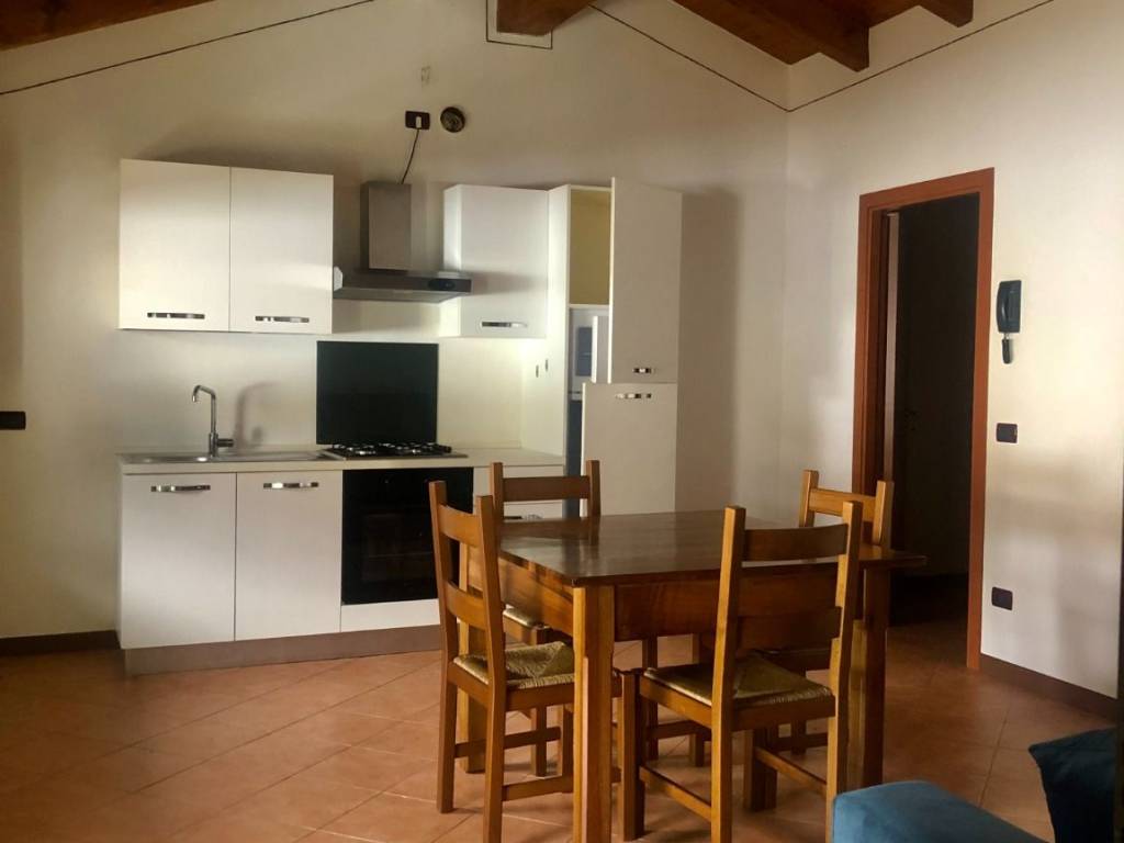 appartamento in affitto a Velo d'Astico in zona Lago