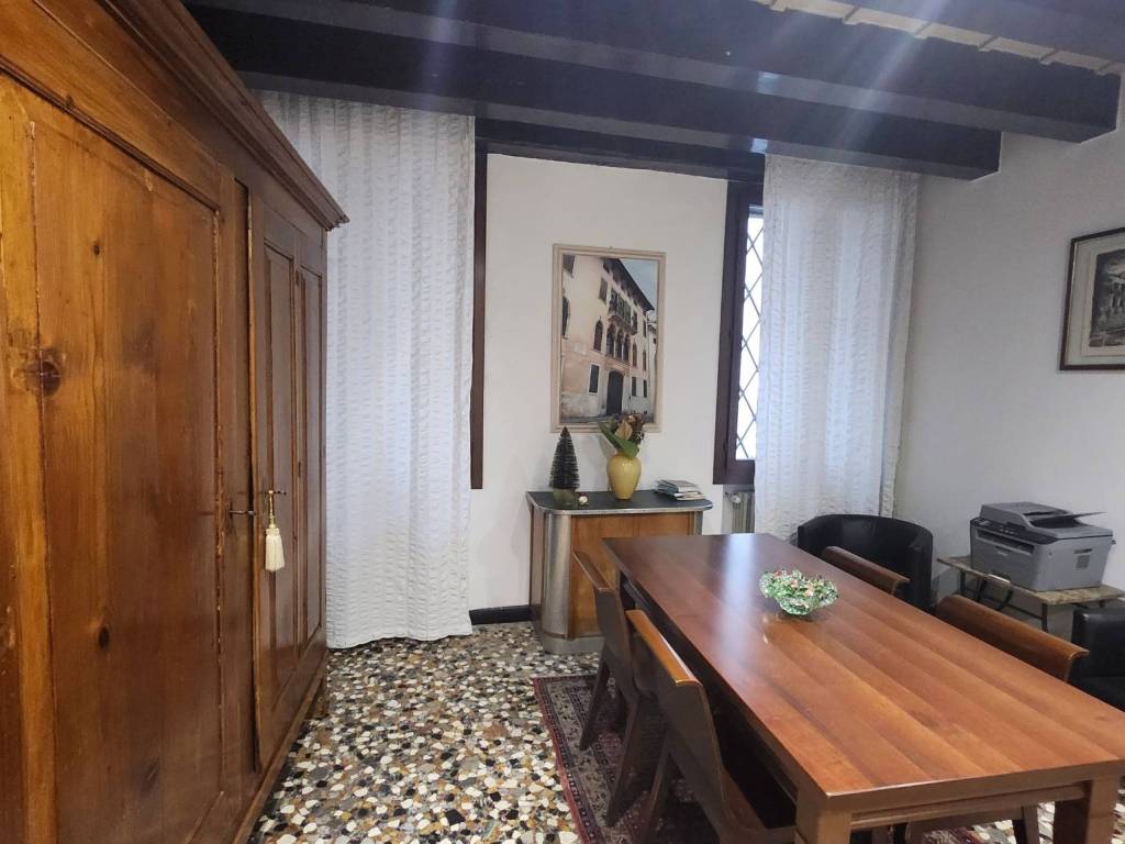 ufficio in affitto a Vicenza in zona Centro Storico