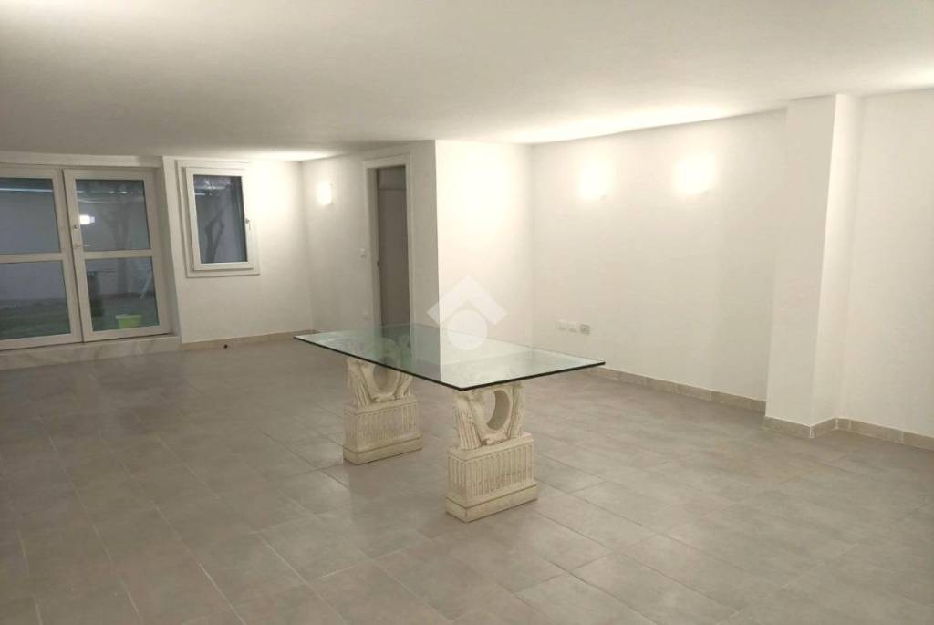 ufficio in affitto a Vicenza in zona Cattane