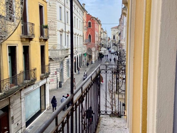 appartamento in affitto a Vicenza in zona Borgo Berga