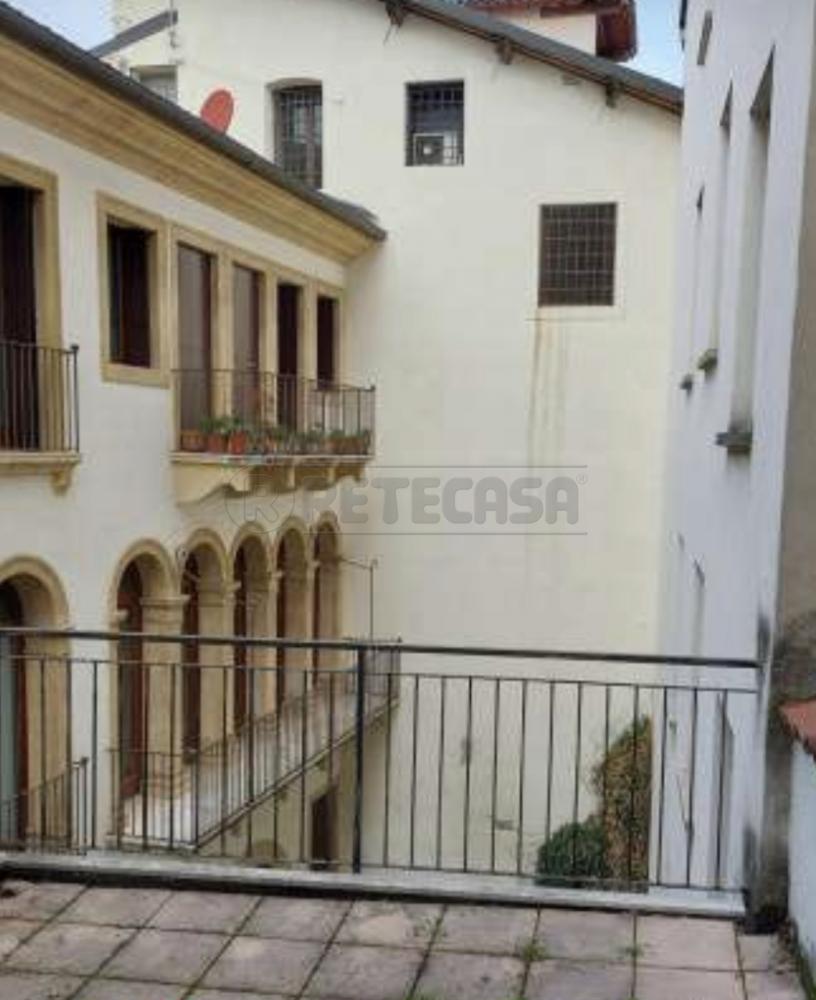 appartamento in affitto a Vicenza in zona Centro Storico