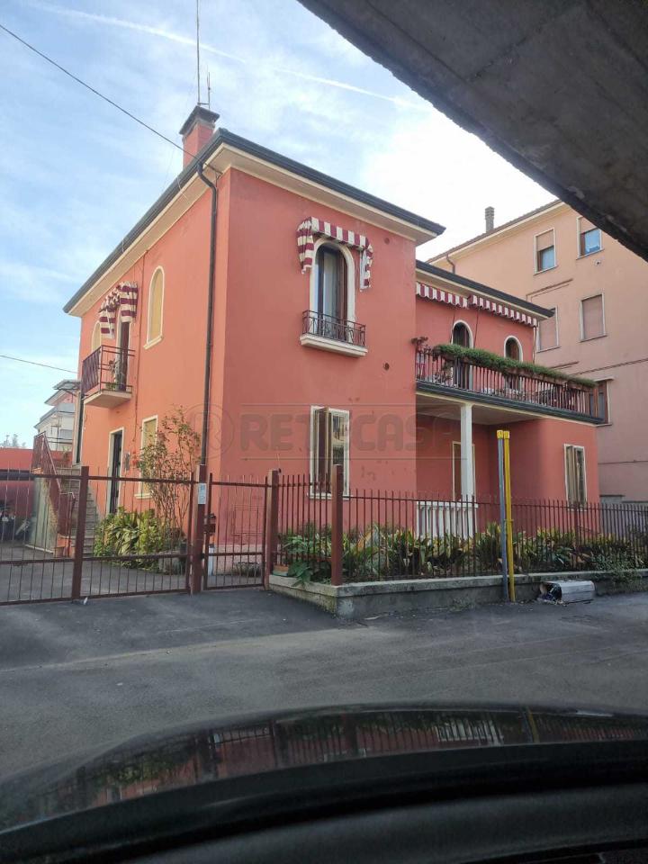 appartamento in affitto a Vicenza in zona Gogna