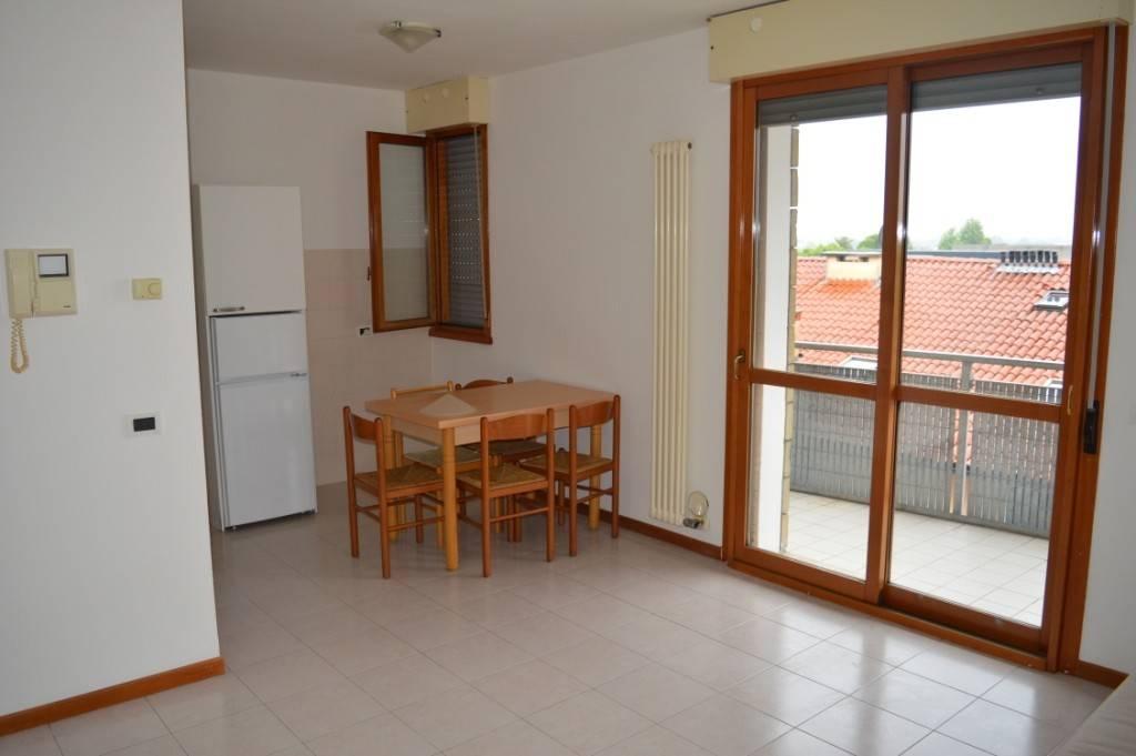 appartamento in affitto a Vicenza in zona Polegge