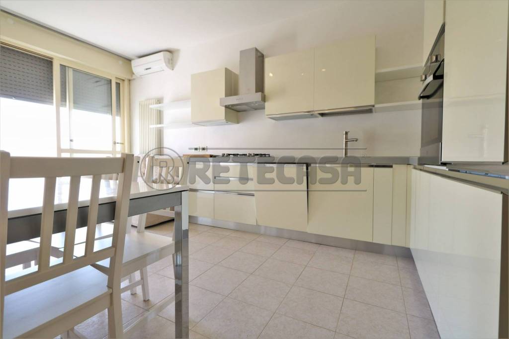 appartamento in affitto a Vicenza in zona Cattane