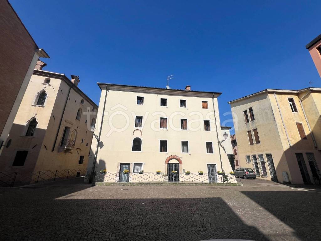 appartamento in affitto a Vicenza in zona Centro Storico