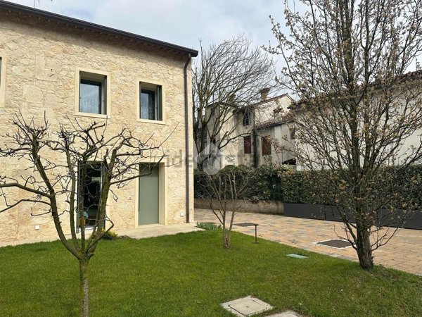 casa indipendente in affitto a Vicenza in zona Ferrovieri