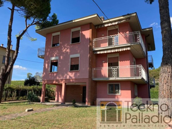 casa indipendente in affitto a Vicenza in zona Villaggio del Sole