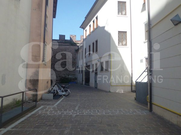 locale di sgombero in affitto a Vicenza in zona Centro Storico