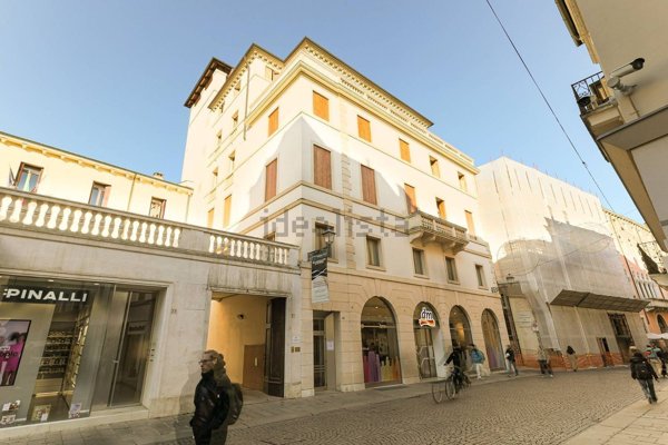 appartamento in affitto a Vicenza in zona Centro Storico