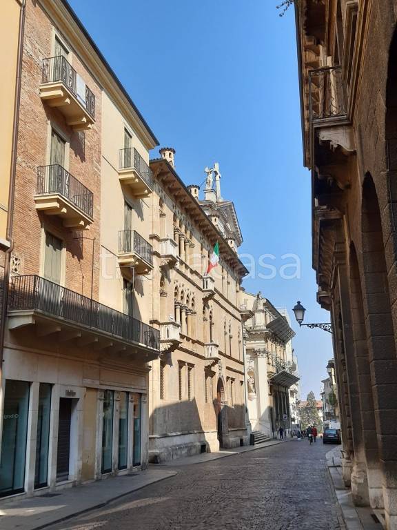 appartamento in affitto a Vicenza in zona Centro Storico