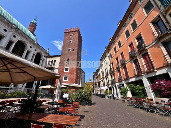 negozio in affitto a Vicenza in zona Centro Storico