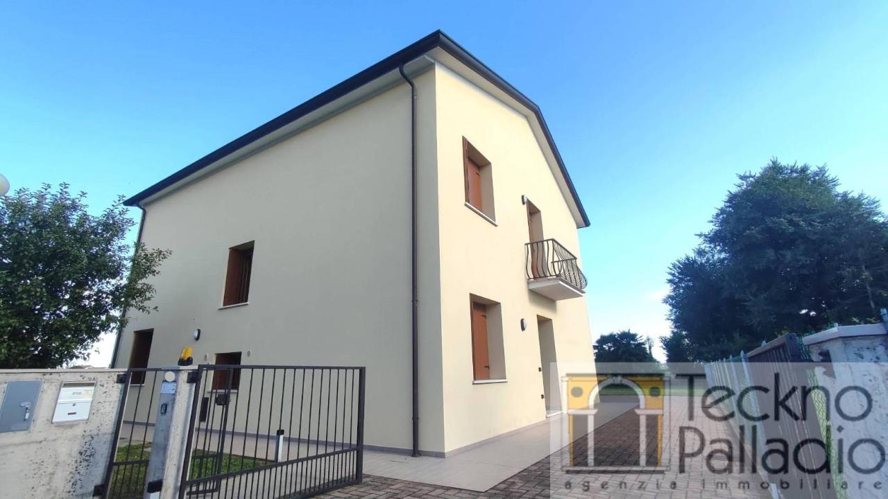 casa indipendente in affitto a Vicenza in zona Bertesinella