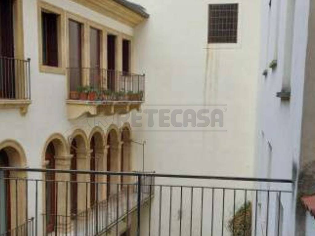 appartamento in affitto a Vicenza in zona Centro Storico
