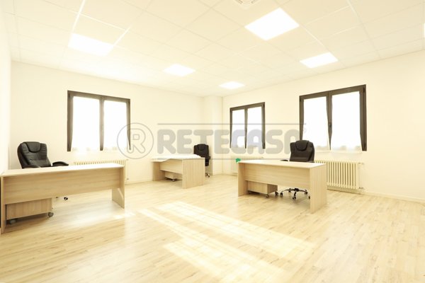ufficio in affitto a Vicenza in zona Saviabona